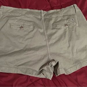 Vineyard Vines Shorts